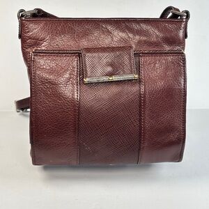 Brighton vintage. Elegant Brown Leather crossbody Bag. Minor wear.
